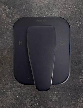 Monomando para baño Helvex